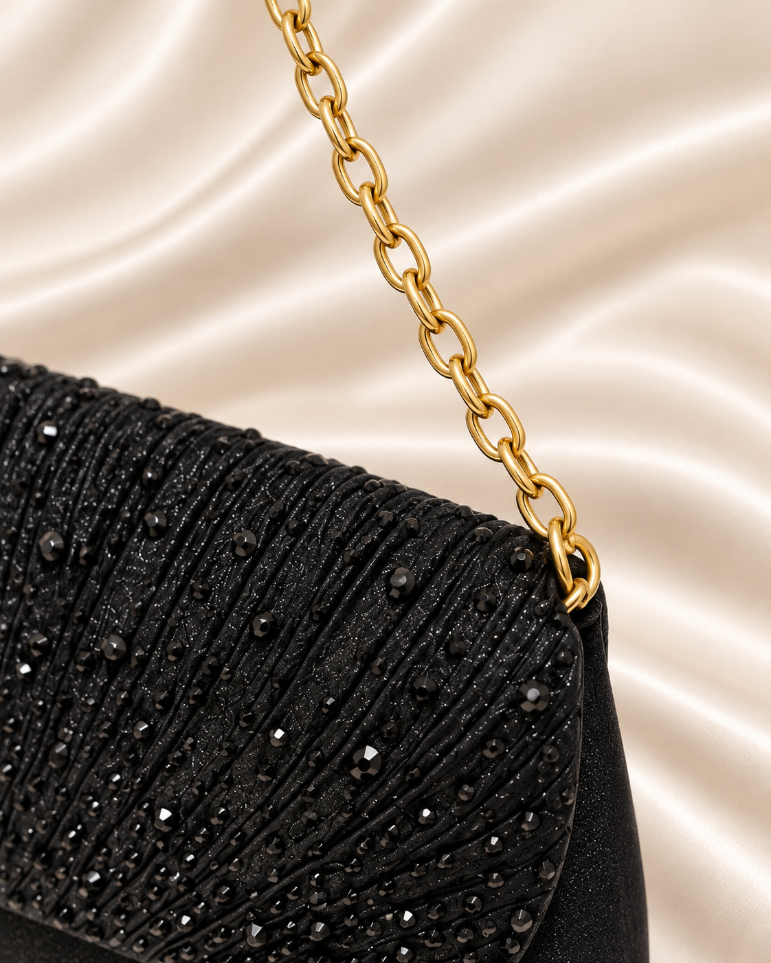Gold chain attachment detail
