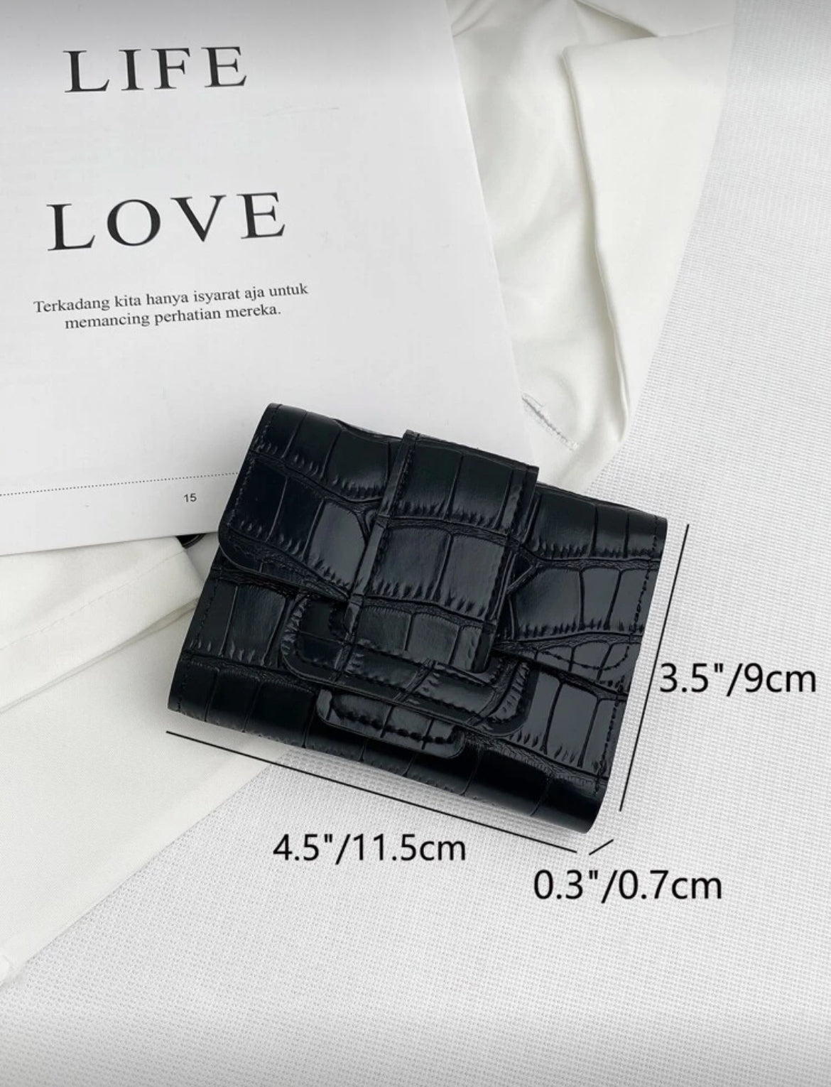 Black crocodile texture wallet dimensions 11.5 by 9 by 0.7 cm