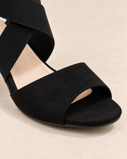 Open toe and front band detail