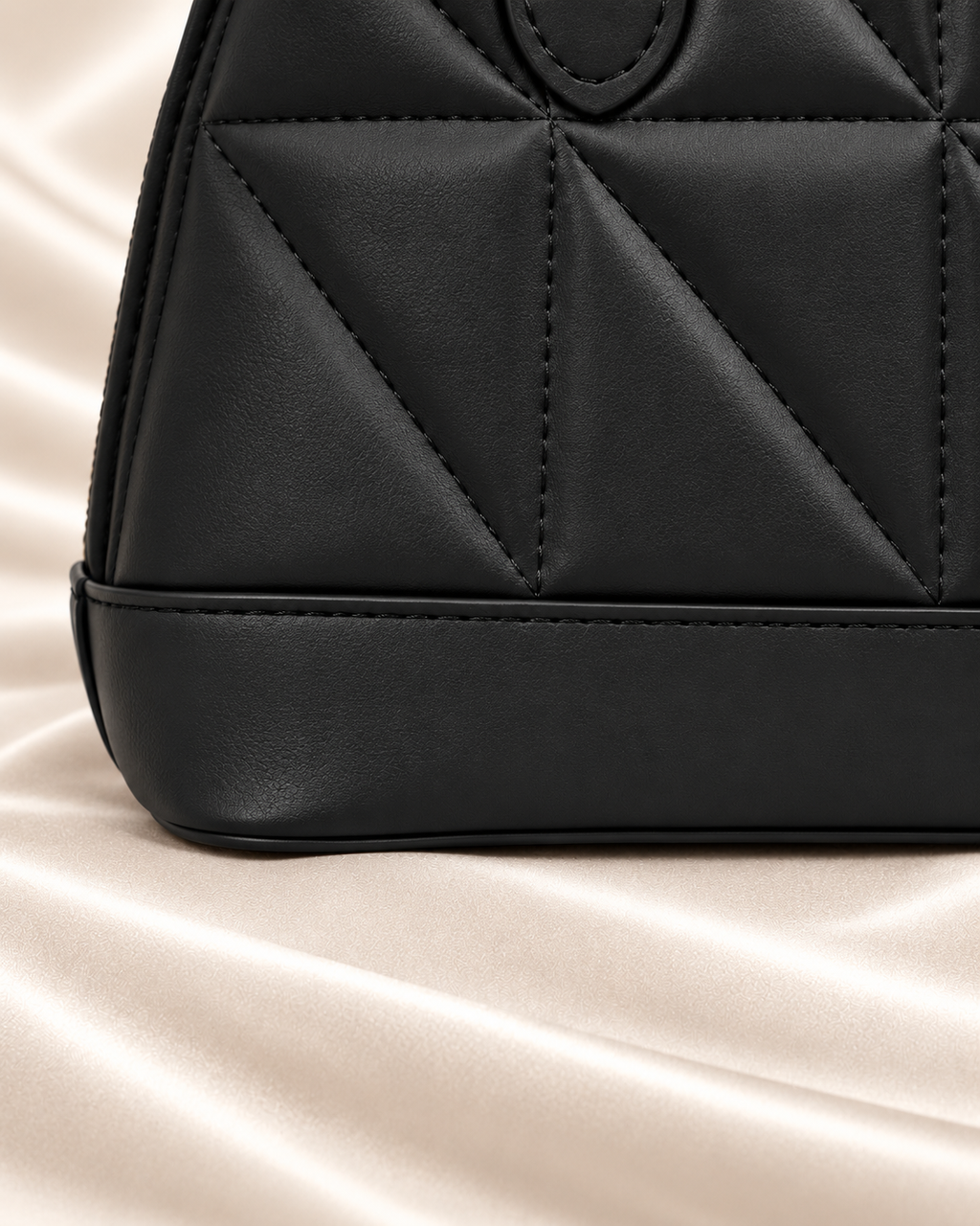 Black geometric handbag - structured base and piping