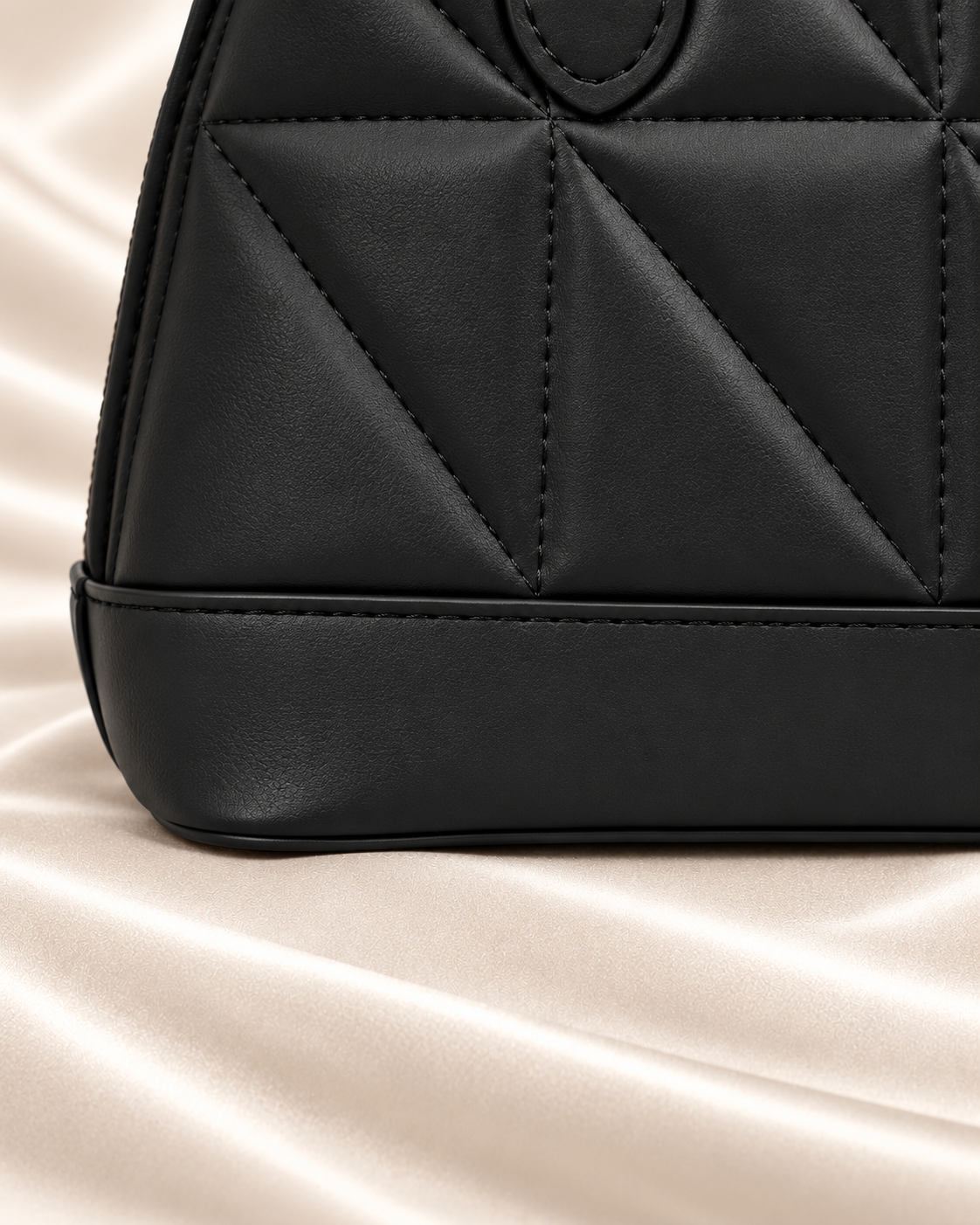 Black geometric handbag - structured base and piping