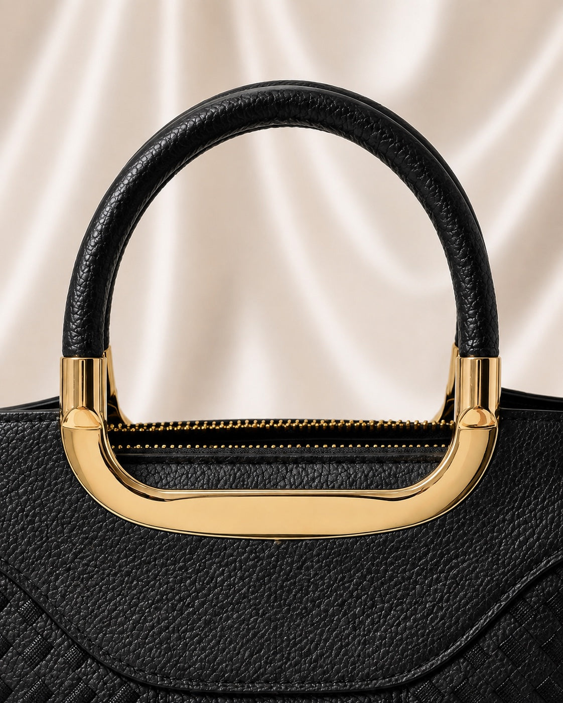 Gold handle detail