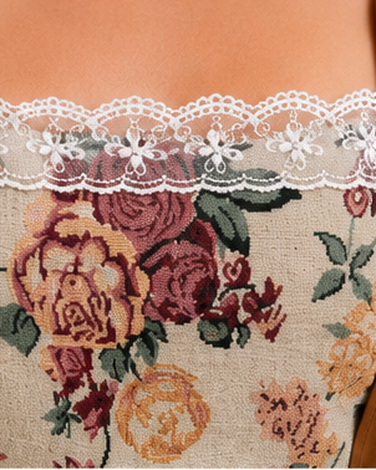 Lace and floral front detail