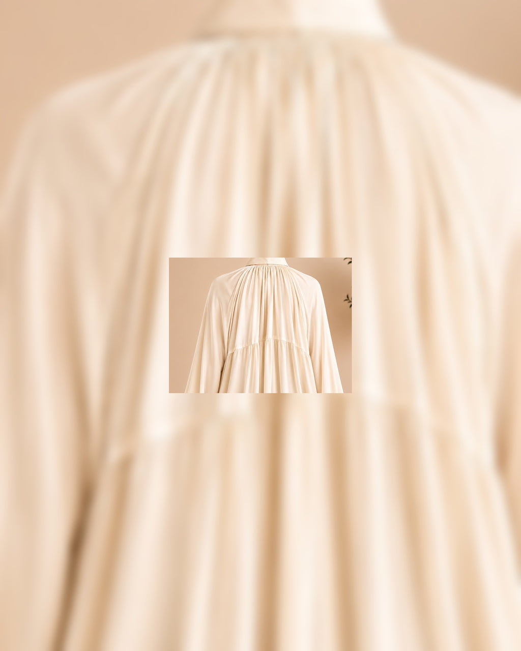 Back yoke seam and gathers detail