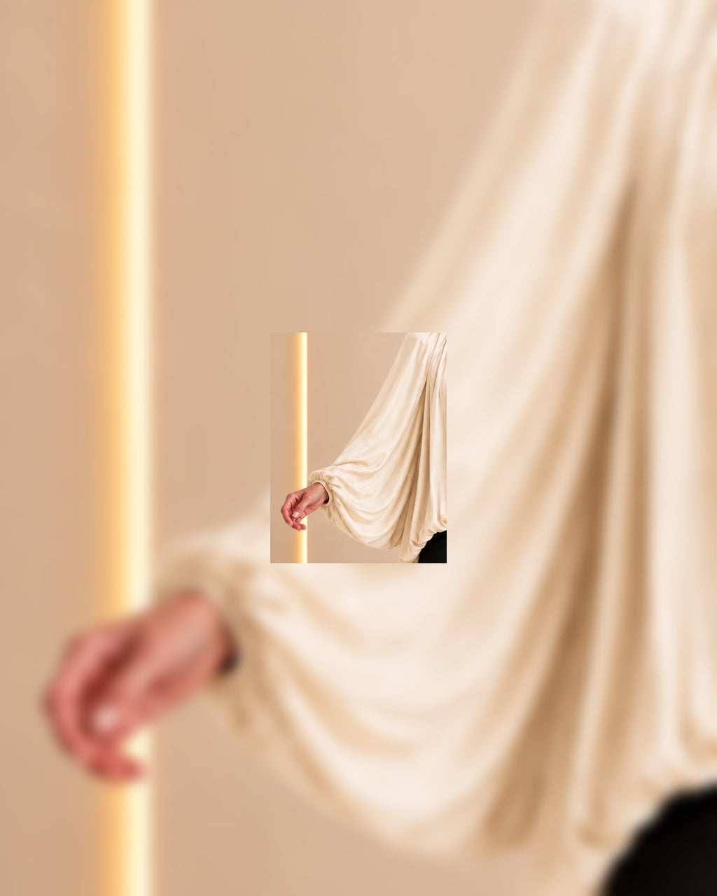 Voluminous sleeve detail
