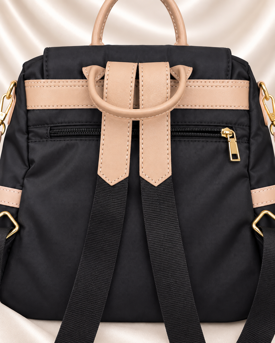 JINGPIN backpack rear zipper pocket and shoulder straps detail