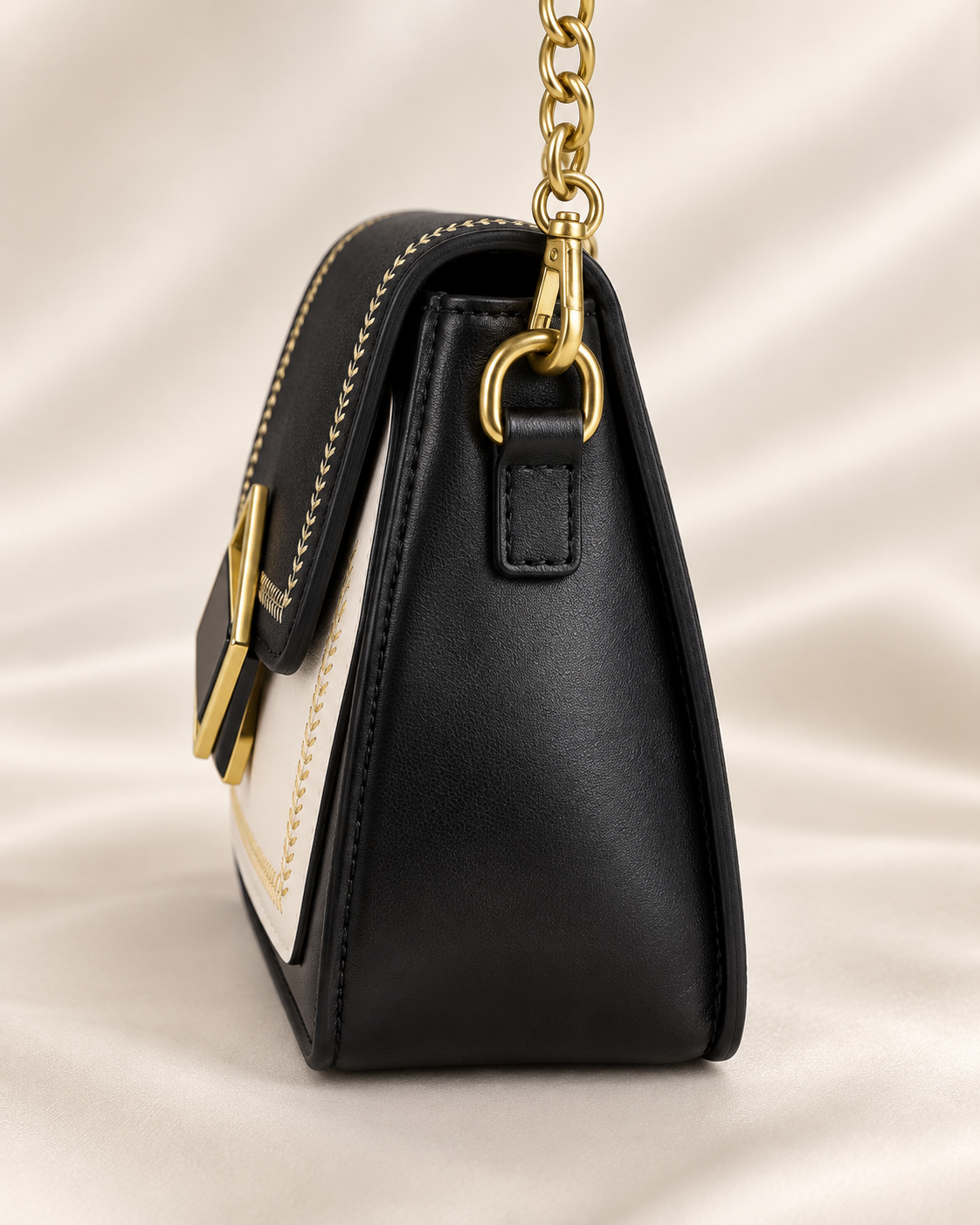 Side profile and strap attachment detail